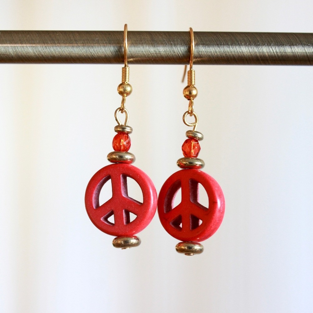 Red Peace‎ Sign Dangle Earrings Gold Tone Boho Hippie Retro Drop Earrings H4